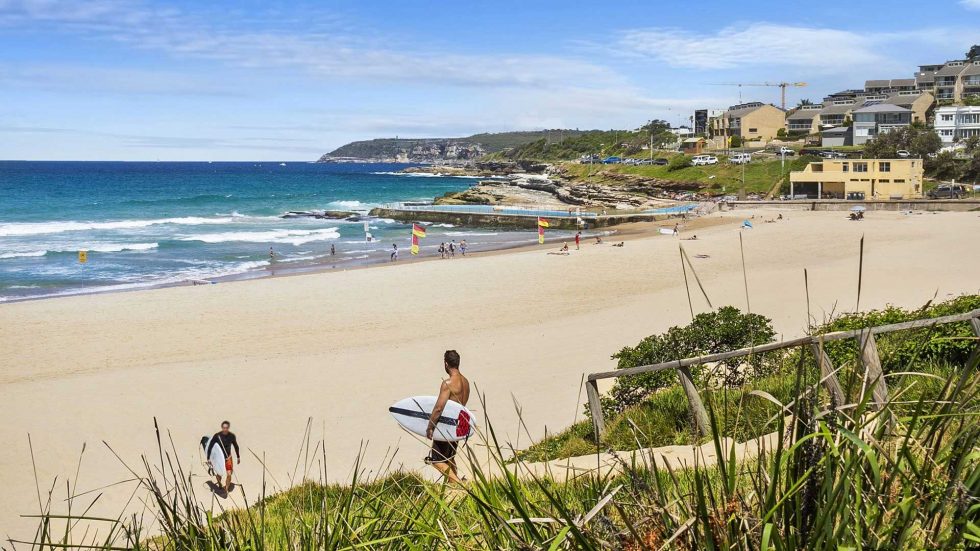 Curl Curl Beach with Chix Surf School